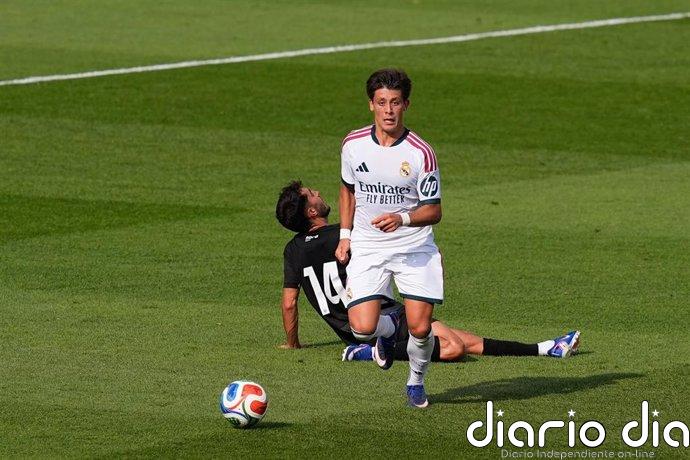 El Real Madrid empata con la Fiorentina en el debut de Dumfries y Espí