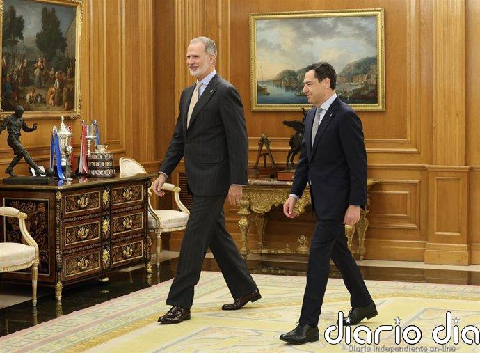 El rey Felipe VI traslada su apoyo a Andalucía tras el incendio de Niebla (Huelva) y el seísmo de magnitud 5 de Granada