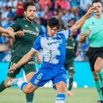 El Sporting de Gijón se lleva en Tenerife un duelo por el liderato provisional de LaLiga Hypermotion