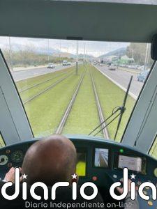 El tranvía de Jaén mantiene pruebas continuas en el trazado tras una primera jornada "satisfactoria y sin incidencias"