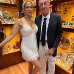 El vestido lencero de Jennifer Lopez en sus vacaciones en Roma es el más fácil de copiar