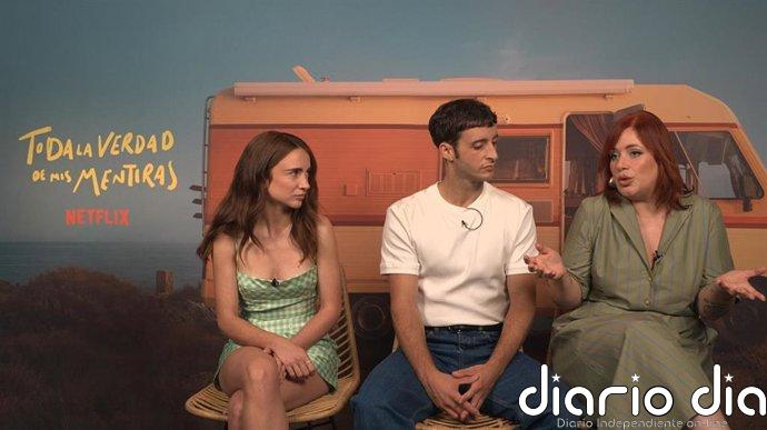 Elísabet Benavent defiende la "denostada" novela romántica y best seller: "El público es soberano y decide lo que lee"