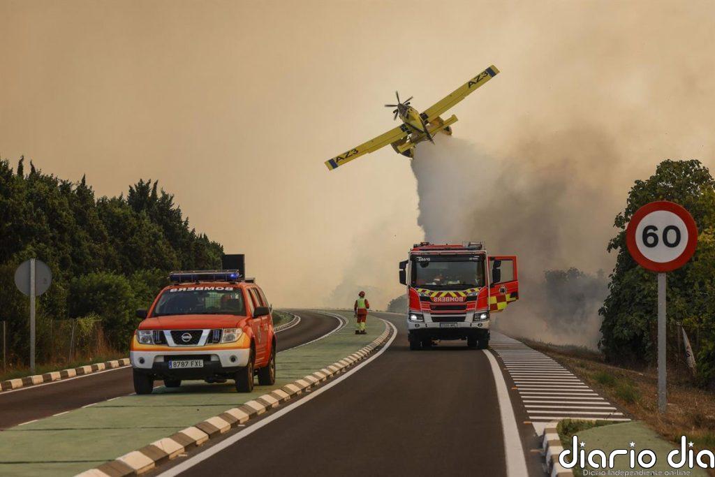 Emergencias rebaja a 31,38 las hectáreas afectadas por el fuego de El Saler con 4,2 km de perímetro