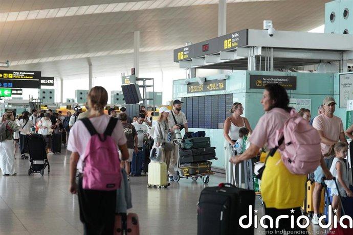 España amplía a los aeropuertos de Málaga, Sevilla, Bilbao, Alicante y Valencia los controles a viajeros desde Italia