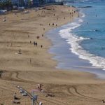 España registrará este sábado cielos despejados, con más de 35ºC en el sur peninsular y aviso naranja en Menorca