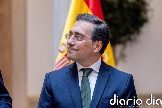 Exteriores dice que ha retornado a todos los migrantes que llegaron a Ceuta y avisa: "El TS no abre vía de entrada"