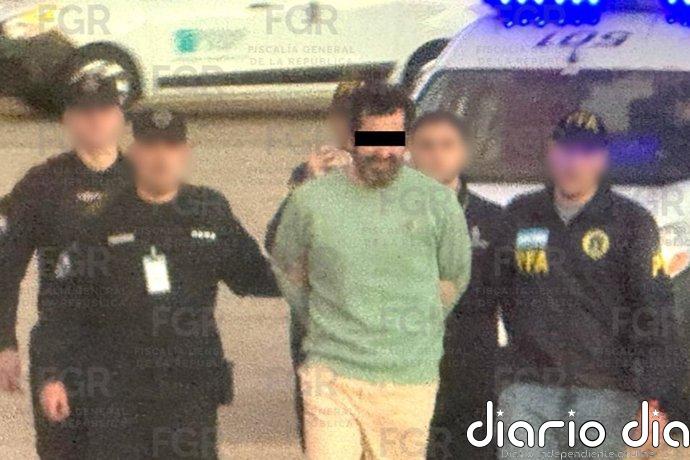 Extraditado de Argentina a México el contralmirante Farías, acusado de liderar una red de contrabando de combustible