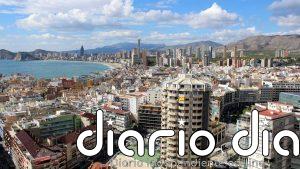 Fallece una mujer y un hombre resulta herido tras un accidente de parasailing en Benidorm