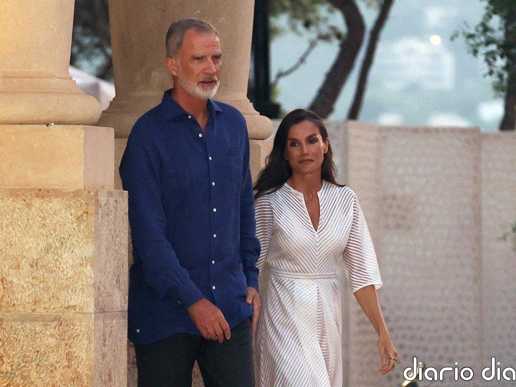 Felipe VI y doña Letizia, junto a la Familia Real noruega en el último adiós a Harald V
