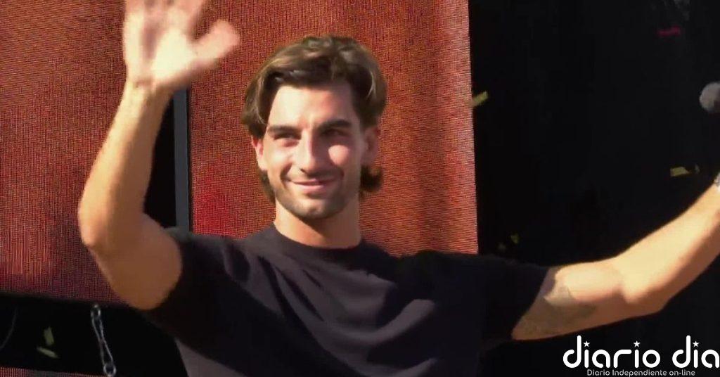 Foios rinde homenaje a Ferrán Torres