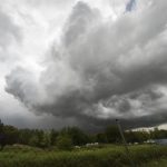 Gran parte de Extremadura estará este lunes en alerta amarilla por lluvias, tormentas y viento