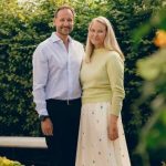 Haakon y Mette-Marit de Noruega celebran sus bodas de plata mientras crece la preocupación por el Rey Harald