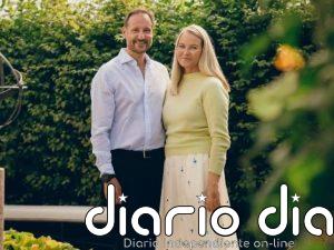 Haakon y Mette-Marit de Noruega celebran sus bodas de plata mientras crece la preocupación por el Rey Harald