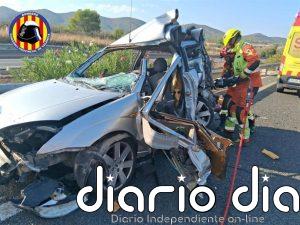 Herida por traumatismo torácico una mujer tras sufrir un accidente de tráfico en la A-7 a la altura de Aielo de Malferit
