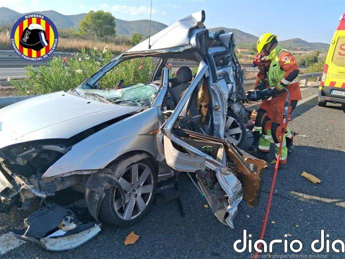 Herida por traumatismo torácico una mujer tras sufrir un accidente de tráfico en la A-7 a la altura de Aielo de Malferit