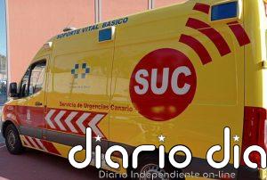 Heridas tres personas tras una colisión múltiple con una moto y dos turismos implicados en Arona (Tenerife)