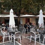 Hosteleros andaluces confían en que agosto "compense" la caída de casi el 2% de facturación de julio