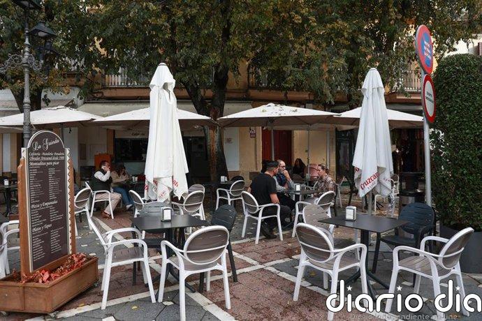 Hosteleros andaluces confían en que agosto "compense" la caída de casi el 2% de facturación de julio
