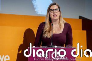 Igualdad advierte sobre sexismo publicitario en hamburgueserías, heladerías y supermercados para promocionar alimentos