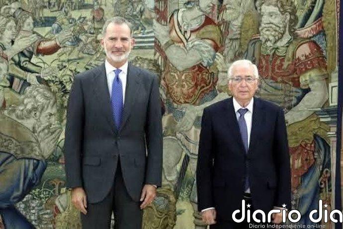 Imbroda critica la ausencia del Rey en la crisis migratoria: "No hay excusa para que no venga"
