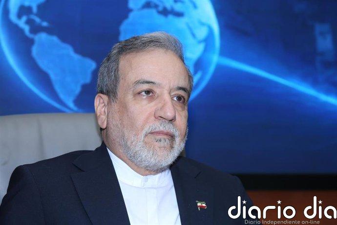 Irán condena el ataque de EEUU contra la isla de Larek y defiende la réplica "defensiva" de sus Fuerzas Armadas