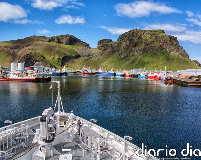 Islandia decide este sábado si reanuda el proceso de adhesión a la UE con una ligera ventaja del 'sí'