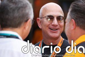 Jeff Bezos adquiere una participación minoritaria en el Liverpool