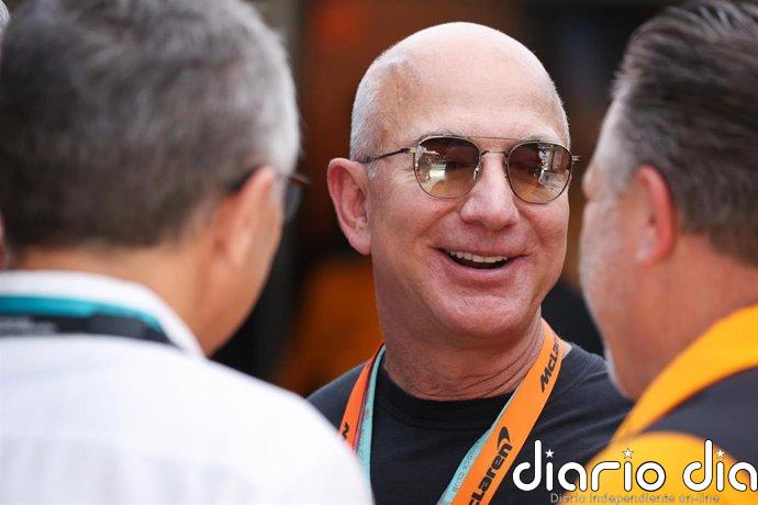 Jeff Bezos adquiere una participación minoritaria en el Liverpool