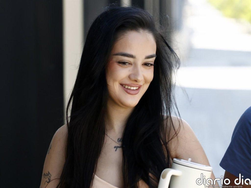 Juls Janeiro planta cara a Belén Esteban: "Bastante que estoy siendo respetuosa y estoy callando más de lo que debería"