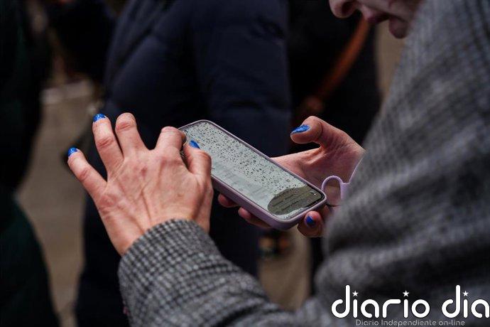 La brecha digital en la Seguridad Social: Piden mantener la notificación en papel para colectivos vulnerables