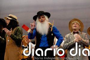 La chirigota 'Los amish del mono' actúa este jueves en La Terraza de Fundación Unicaja en Cádiz