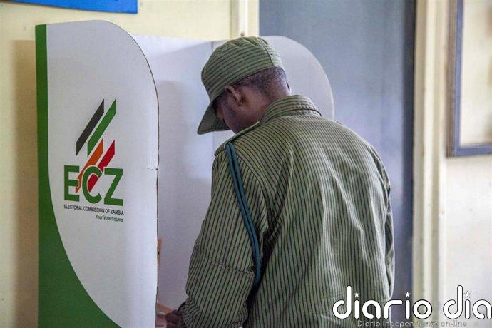 La Comisión Electoral de Zambia suspende el recuento de votos de las elecciones por la violencia