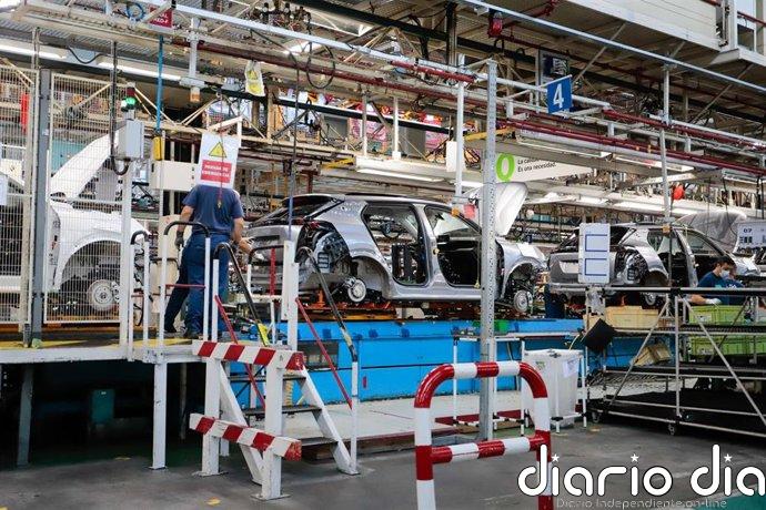 La facturación de la industria se dispara un 9,2% en junio y encadena cuatro meses de alzas