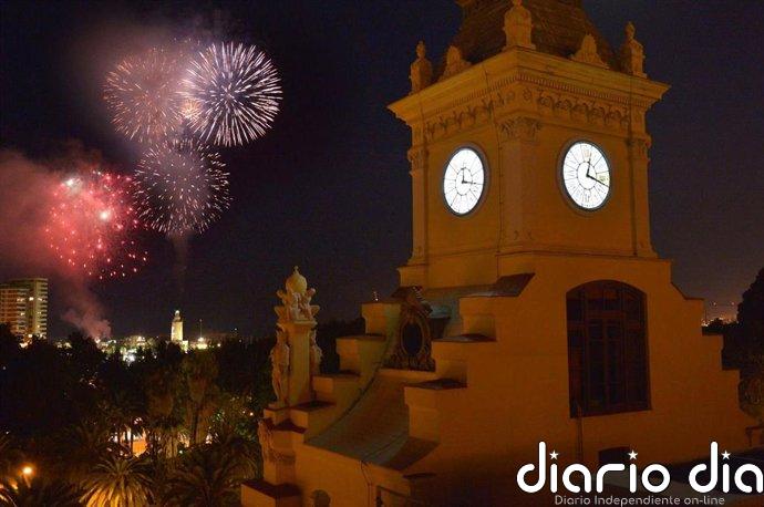 La Feria de Málaga arranca este viernes con el tradicional espectáculo de fuegos artificiales, música y drones