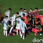La FIFA sanciona con diez partidos a Paredes y con siete a Molina por la pelea del Mundial