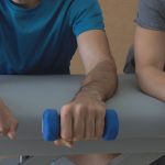 La gimnasia bilateral entrena el cerebro y favorece las recuperaciones de lesiones de distinto tipo