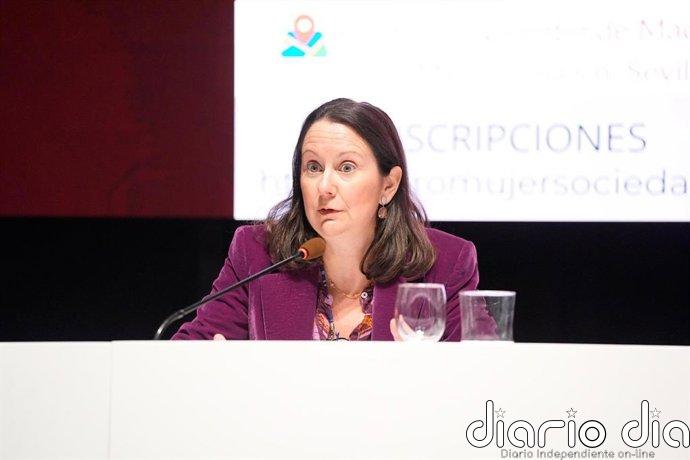 La Junta defiende que en Andalucía las víctimas de violencia de género cuentan "con más derechos y recursos que nunca"