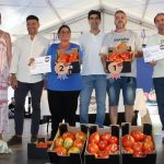 La lote ganador de la subasta del Tomate Huevo Toro en Coín (Málaga) alcanza los 20.000 euros