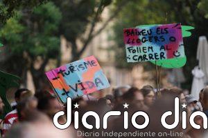 La manifestación contra la saturación turística de este sábado en Sóller obligará a cerrar terrazas y mercados