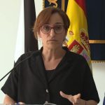 La ministra de Sanidad niega que haya "colapso sanitario" en su visita a Ceuta