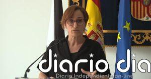 La ministra de Sanidad niega que haya "colapso sanitario" en su visita a Ceuta