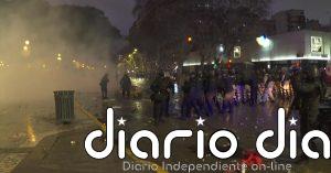 La Policía disuelve una protesta frente al Congreso en Buenos Aires