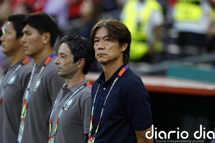 La policía registra la Federación Surcoreana de Fútbol por el nombramiento del exseleccionador Hong Myung-bo