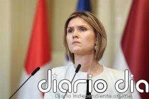 La primera ministra de Islandia confirma que la adhesión a la UE "no avanzará" bajo su gobierno