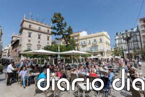 La reputación del turismo sube pero persisten las críticas por el precio de la vivienda y la masificación
