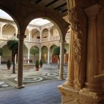 La sede de la UNIA en Baeza acoge una velada de poesía contemporánea con García Montero, Aroa Moreno y Felipe Benítez