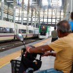 Las barreras arquitectónicas frustran las vacaciones de las personas con discapacidad en España