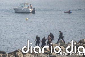 Las barreras de contención instaladas por el Gobierno en Ceuta ya están "plenamente" operativas