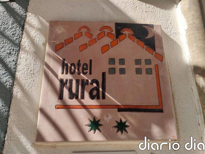 Las pernoctaciones en apartamentos, campings y casas rurales suben un 0,9% en julio por el turismo español