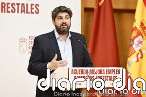 López Miras: "No entendemos cómo llega una embarcación de esas dimensiones sin ser interceptada"